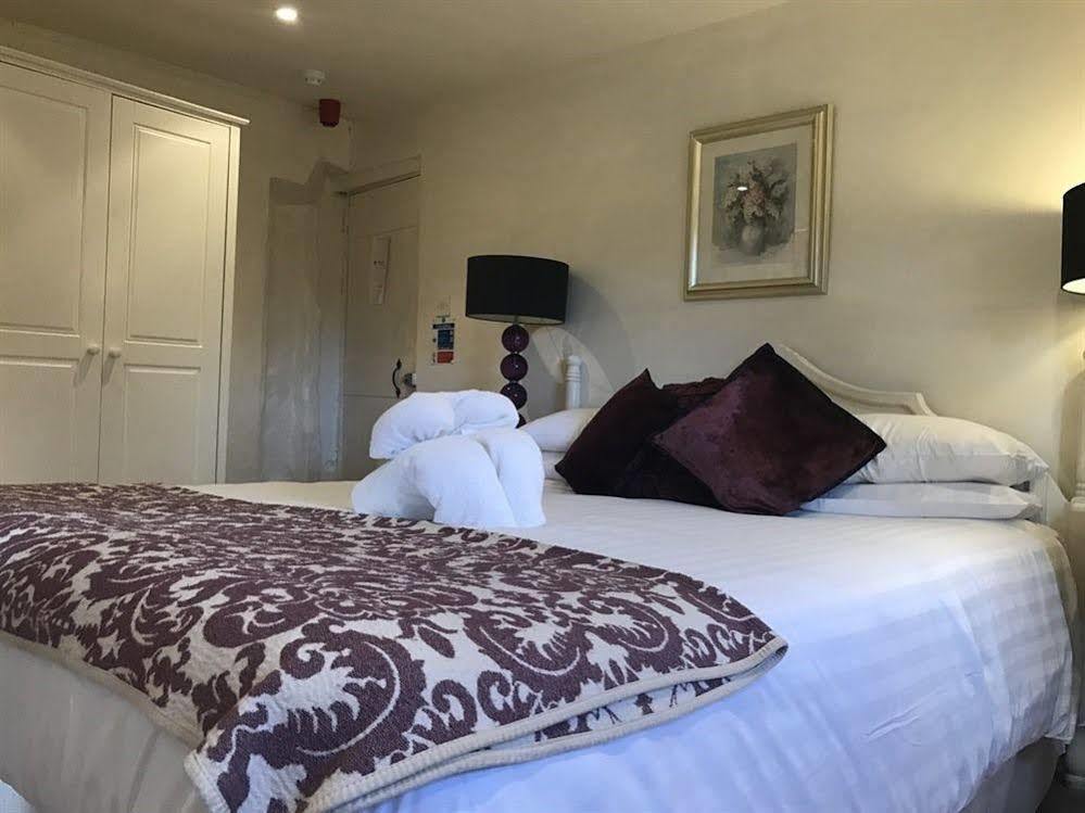 The Nobody Inn Christow Екстериор снимка